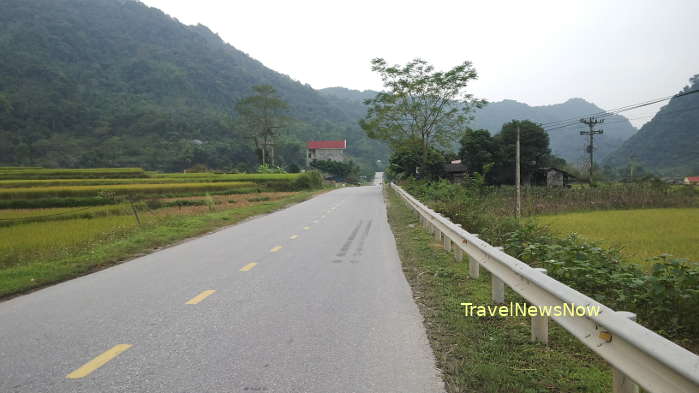 Route 4A at Dong Khe via which we can travel between Lang Son and Cao Bang