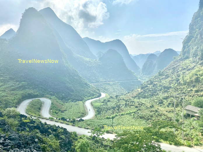 A breathtaking path amid manacing mountains at the Dong Van Plateau in Ha Giang