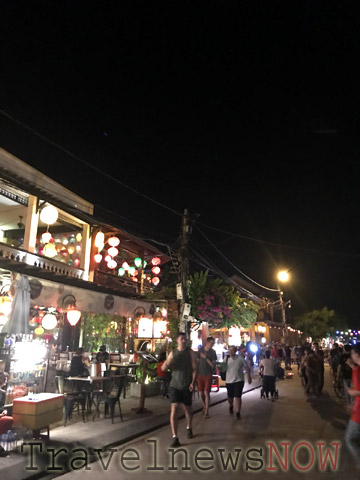 A street in Hoi An Ancient Town at night