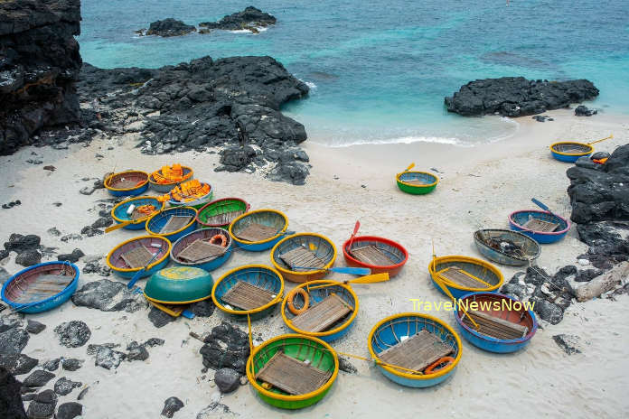 Cute basket boats on the Ly Son Island