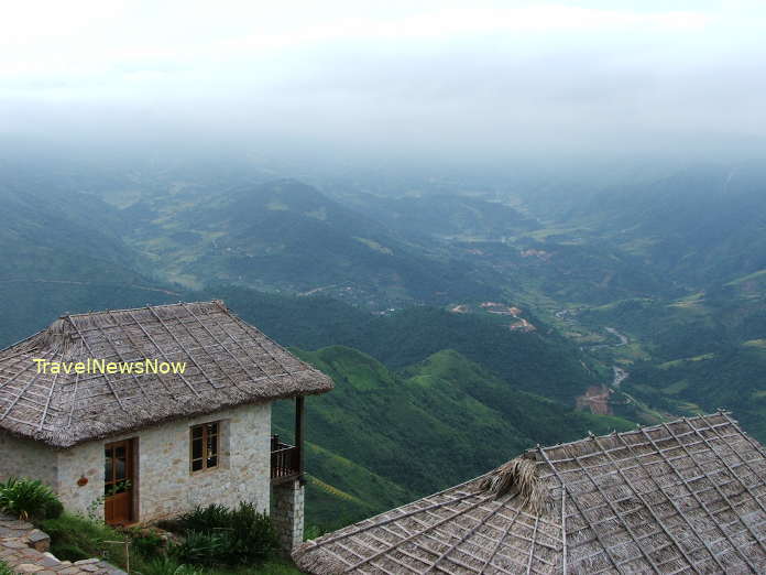A luxury hotel with spectacular views of mountains and valleys in Sapa
