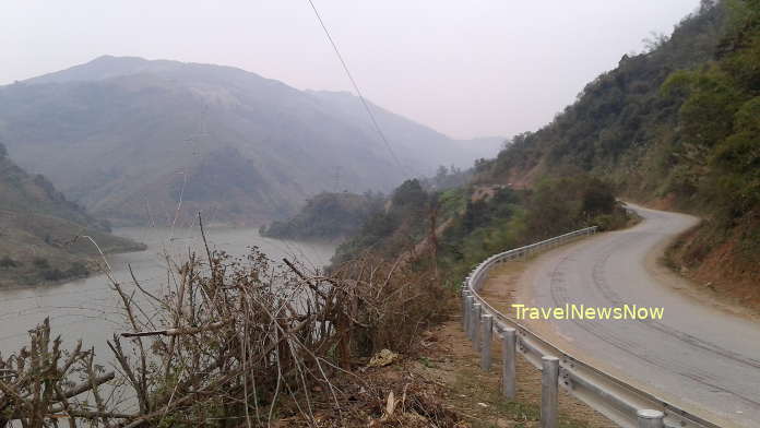 National Road 37 at the Bac Yen Township which connects Phu Tho Province, Moc Chau, Mai Son and Bac Yen Districts of Son La Province
