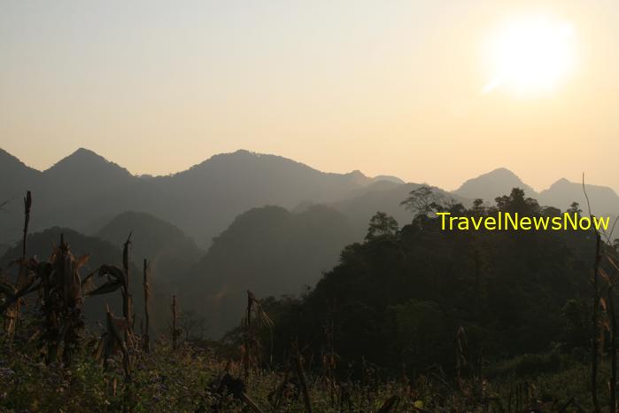 Travel guide to Hoa Binh, Vietnam Travel guide to Hoa Binh, Vietnam