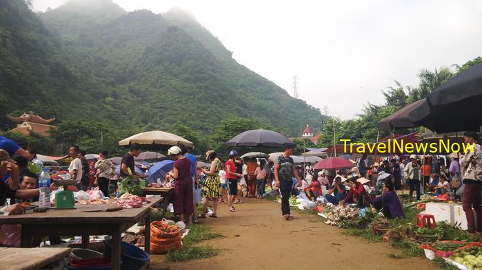 Travel guide to Hoa Binh, Vietnam Travel guide to Hoa Binh, Vietnam