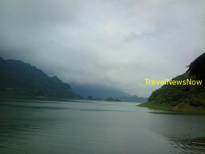 Travel guide to Hoa Binh, Vietnam Travel guide to Hoa Binh, Vietnam