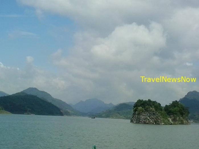 Travel guide to Hoa Binh, Vietnam Travel guide to Hoa Binh, Vietnam